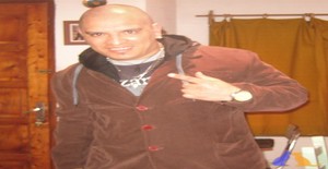 Gustavo.morocho2 43 years old I am from Montevideo/Montevideo, Seeking Dating Friendship with Woman