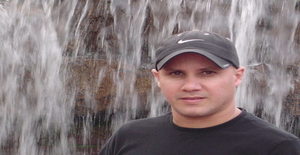 Carlosjr202 50 years old I am from Puerto Ordaz/Bolivar, Seeking Dating Friendship with Woman