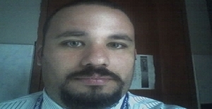 Miles90125 45 years old I am from Guayaquil/Guayas, Seeking Dating Friendship with Woman