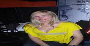 Loirarinha 44 years old I am from Granada/Andalucia, Seeking Dating Friendship with Man