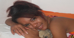 Johanna 34 years old I am from Santo Domingo/Distrito Nacional, Seeking Dating Friendship with Man