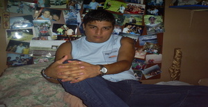 Wallaces 40 years old I am from Guayaquil/Guayas, Seeking Dating Friendship with Woman